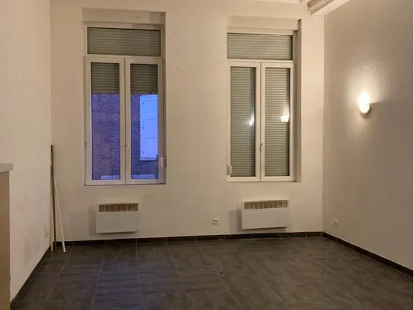 Studio avec mezzanine