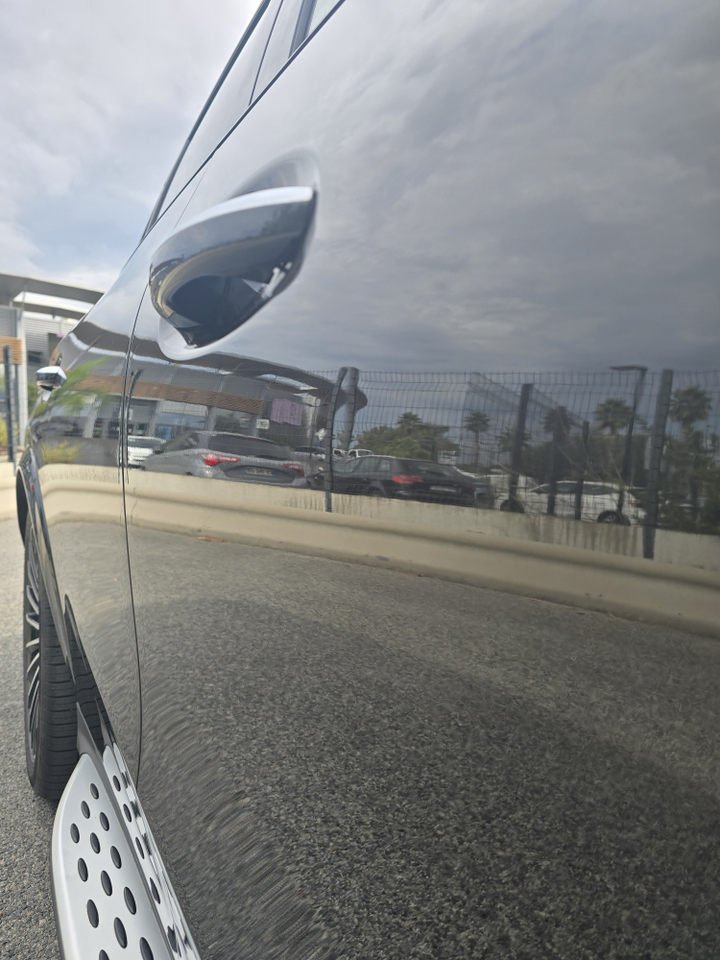 Mercedes GLC Coupe 300 e Hybrid EQ 9G-Tronic 4Matic — photo 35