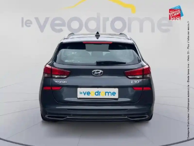 Hyundai I30 sw 1.6 crdi 115ch creative — photo 7