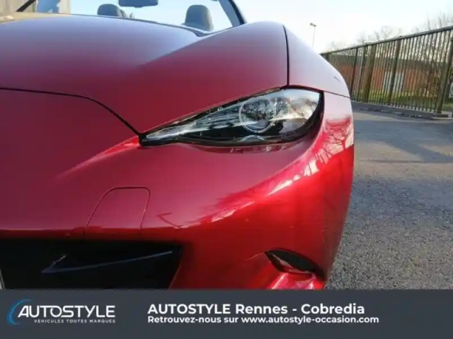 Mazda Mx-5 1.5 skyactiv-g 132ch sélection 2022 — photo 11