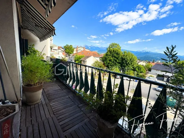 Appartement 3 pièces 82 m²