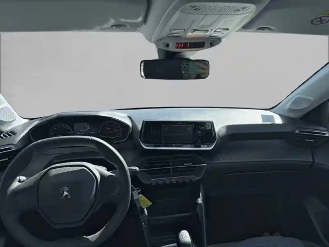 Peugeot 208 puretech 75 s&amp;s bvm5 — photo 8