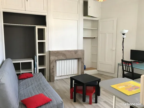 Studio 1 pièce 22 m²