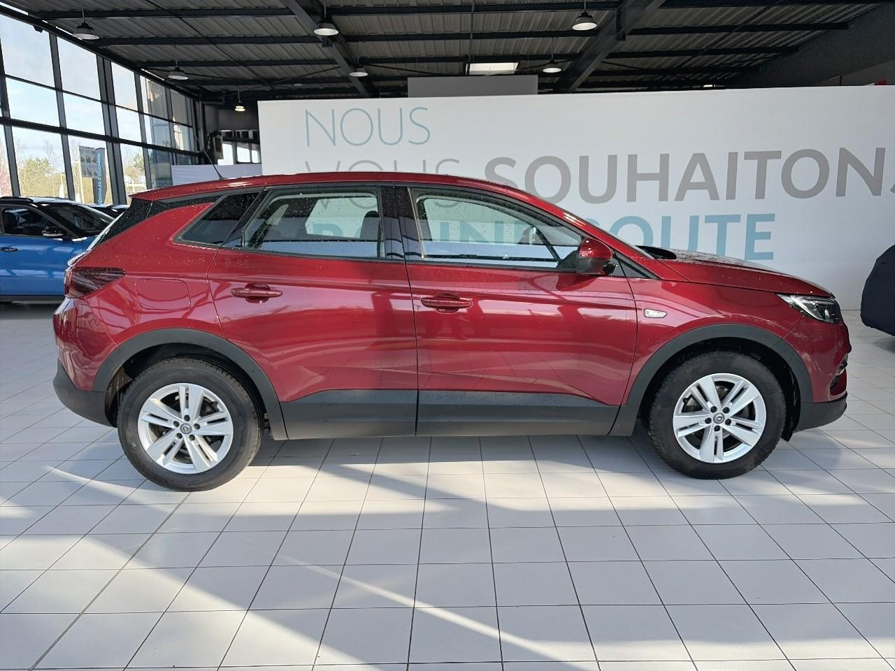 Opel Grandland x 1.2 turbo 130 ch edition — photo 4