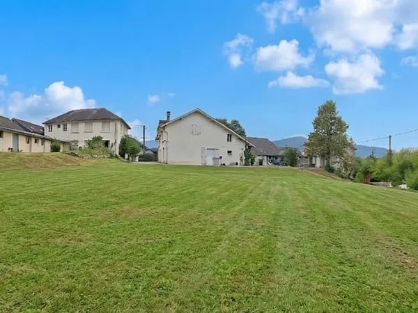 Ensemble Immobilier de 500 m² à Rénover .Triangle Pau - Tarbes - Lourdes