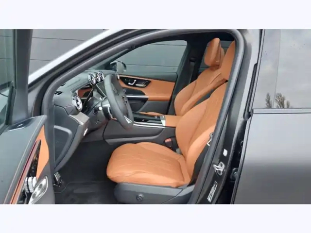 Mercedes Glc 300 e  hybrid eq 4matic — photo 17