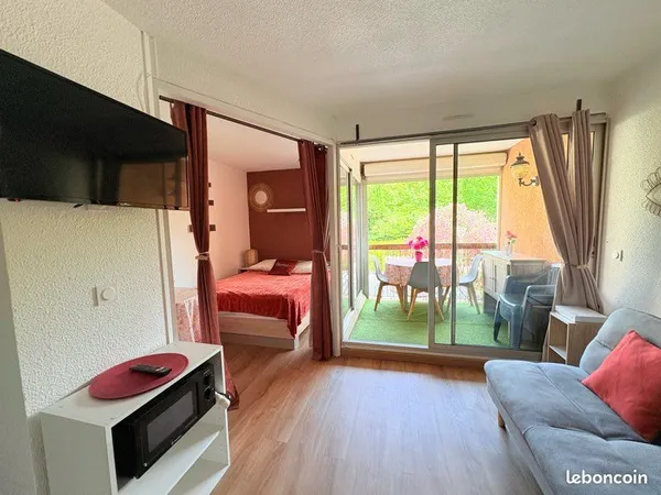 🏠 T2 bis avec loggia + parking + WIFI