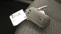 Peugeot 208 1.2 100ch Style — photo 16