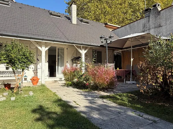 Maison 3 pièces 90 m²