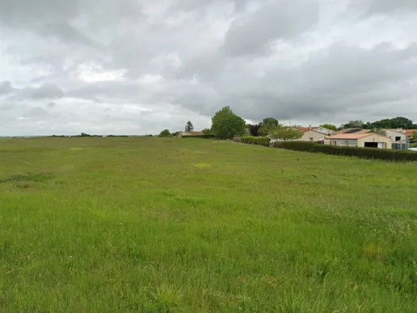 Terrain 1114 m²