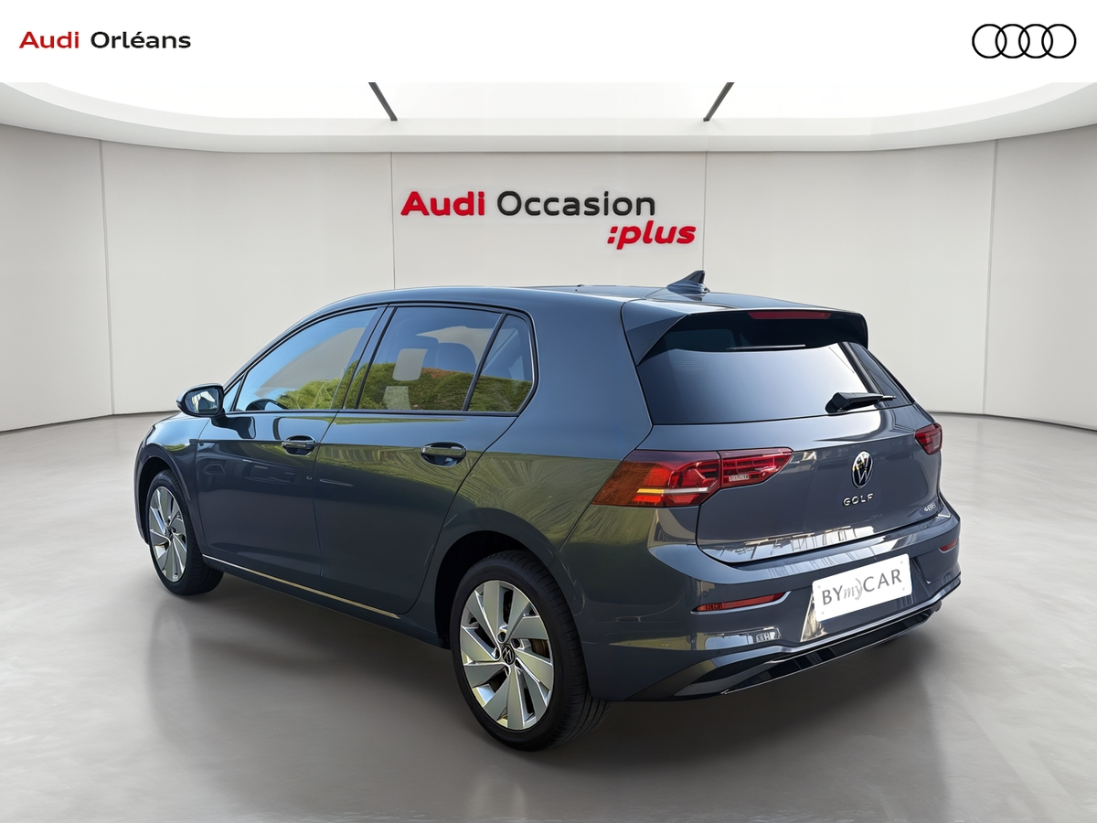 Volkswagen Golf 1.5 eTSI EVO2 116 DSG7 — photo 3