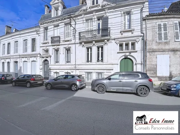 Maison 10 pièces 250 m²