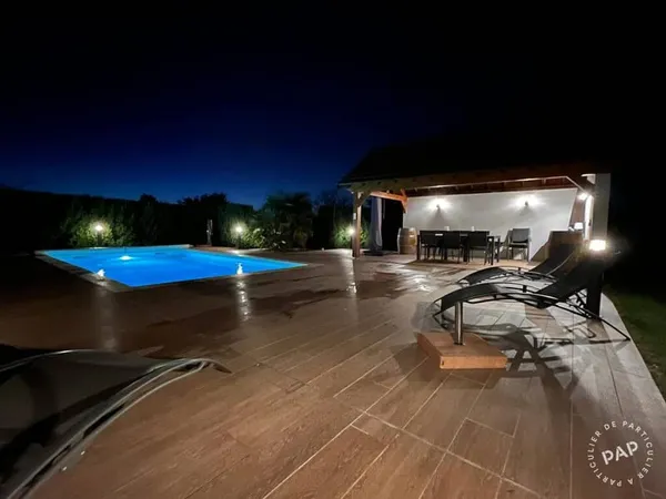 Maison 6 pièces 238 m²