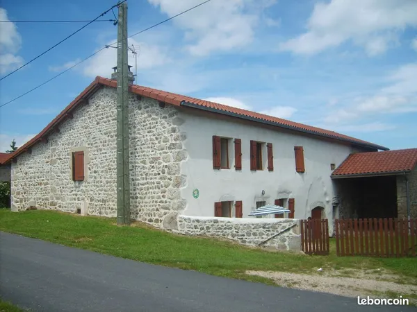 Location maison de village