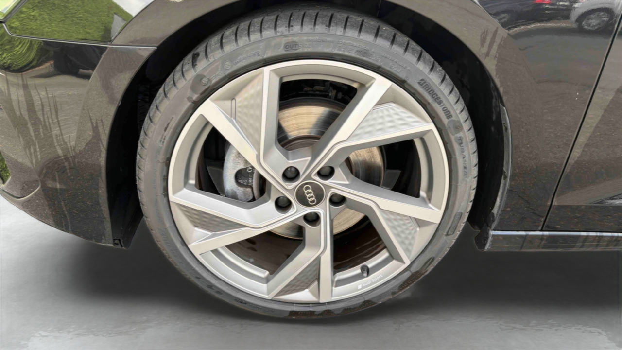 Audi A3 Sportback 35 TDI 150 S tronic 7 — photo 16
