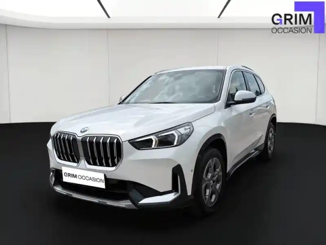 Bmw X1 sdrive 18i 136ch dkg7 — photo 1