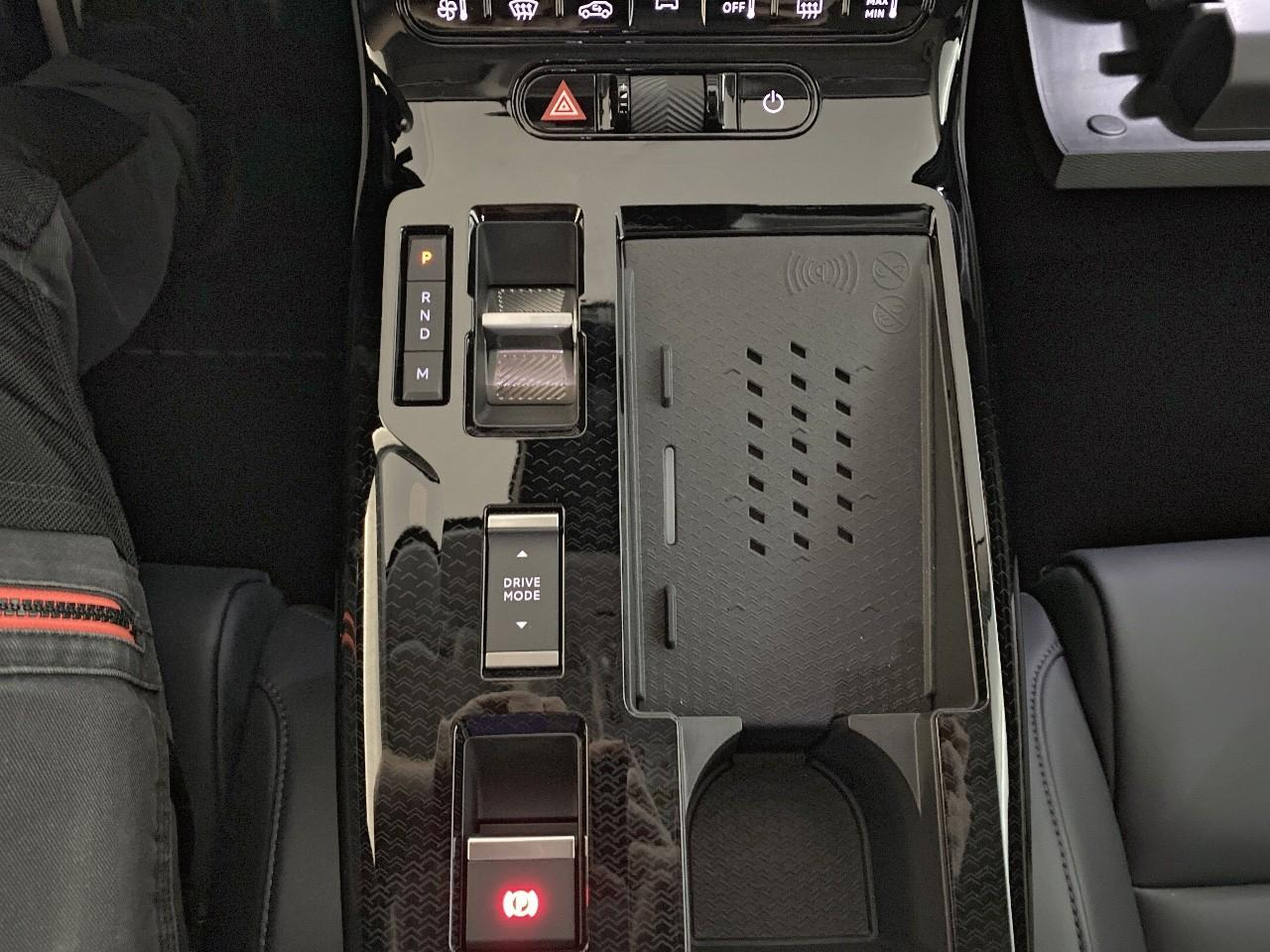 Citroën C5 Aircross hybride 145 ch e-dcs6 max — photo 17