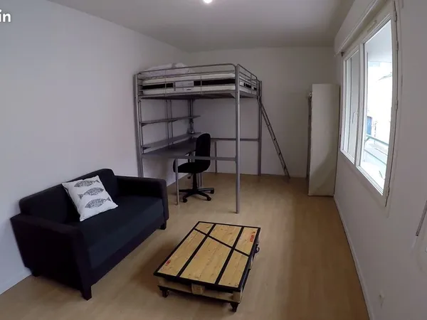 Studio T1 26 m² meublé - Nantes Centre proche CHU