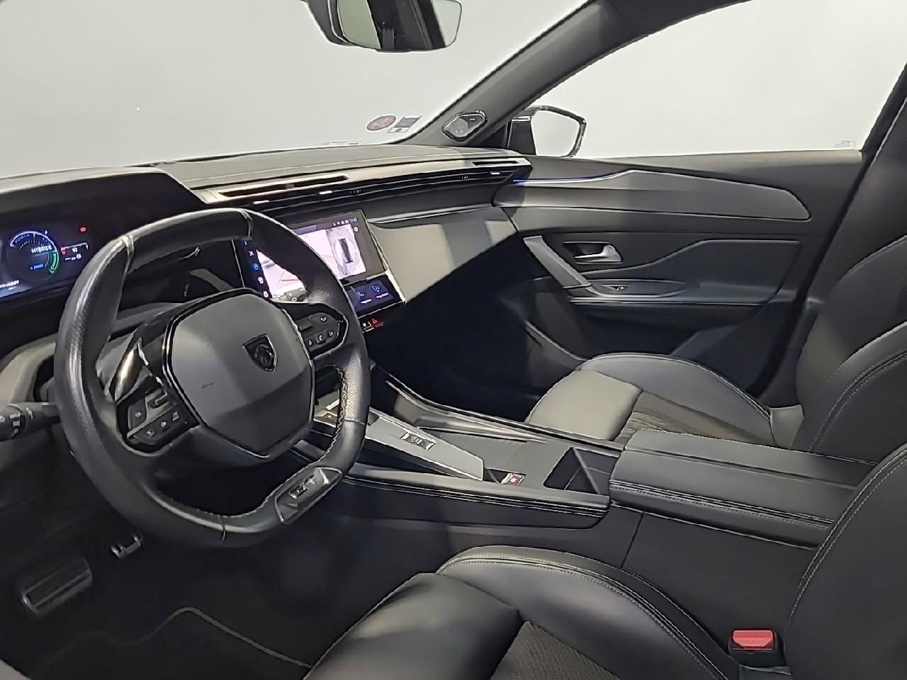 Peugeot 308 phev 225 e-eat8 gt pack — photo 9