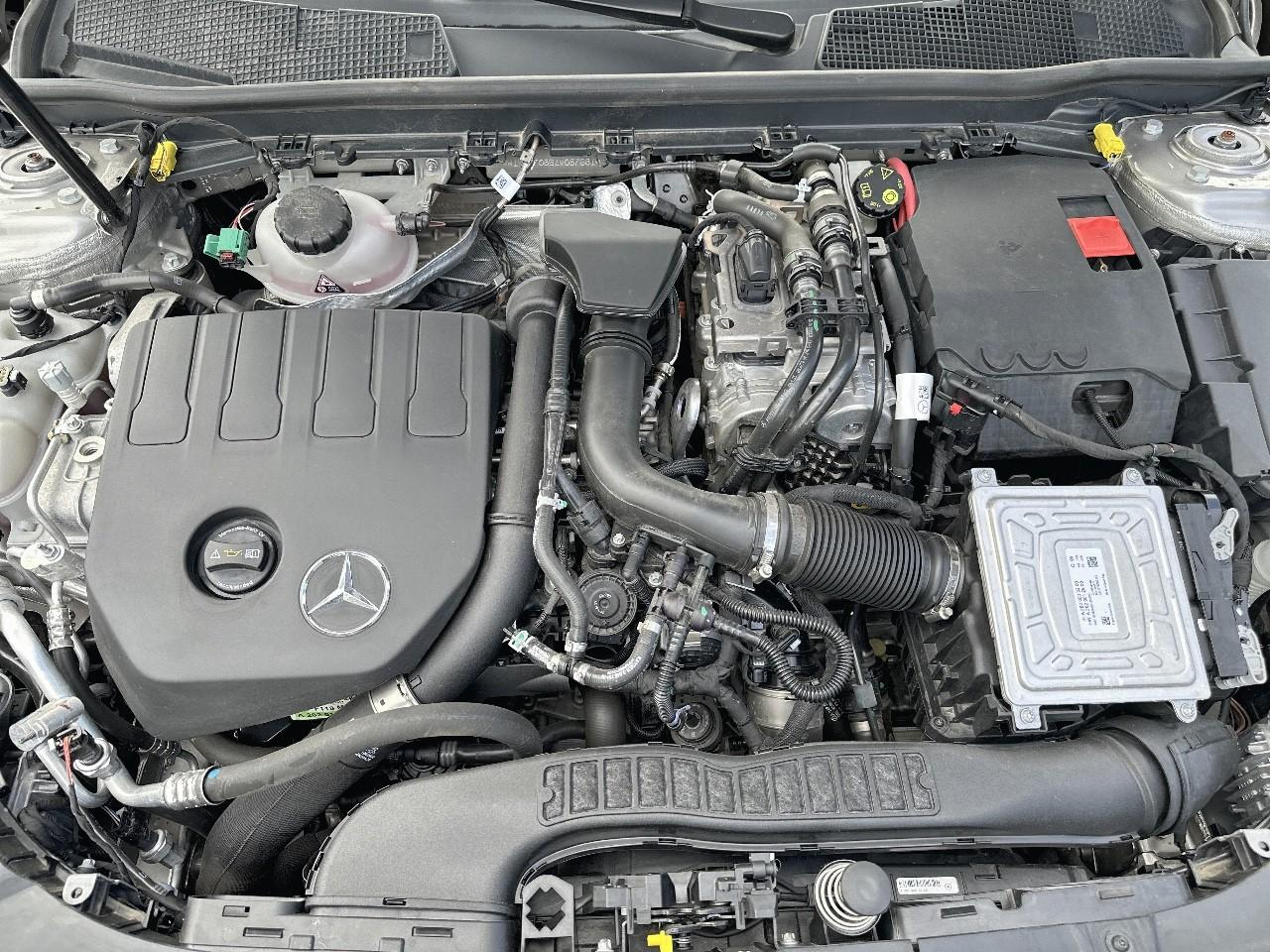 Mercedes Classe A 250 e 160+102ch amg line 8g-dct 8cv — photo 12