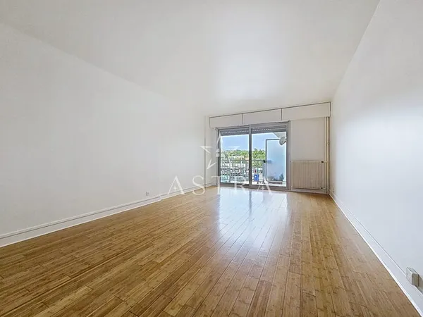Appartement Bourg La Reine 4 pièce(s) 96 m2