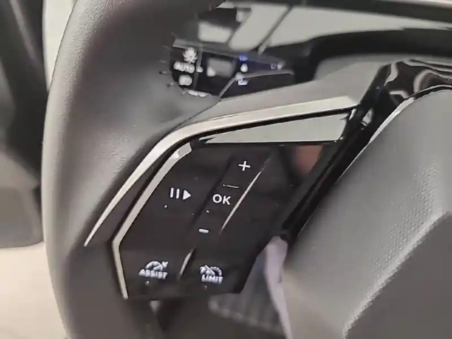 Peugeot 3008 electrique 210 ch 73 kwh — photo 45