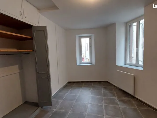 Immeuble 10 pièces 197 m²