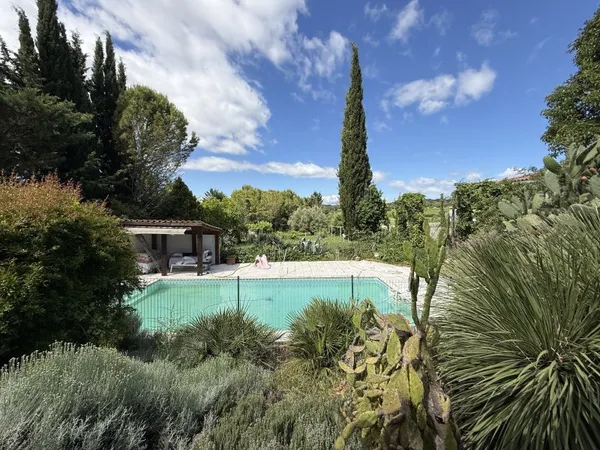 Maison 6 pièces 199 m²