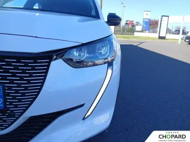 Peugeot 208 electrique 50 kwh 136ch — photo 22