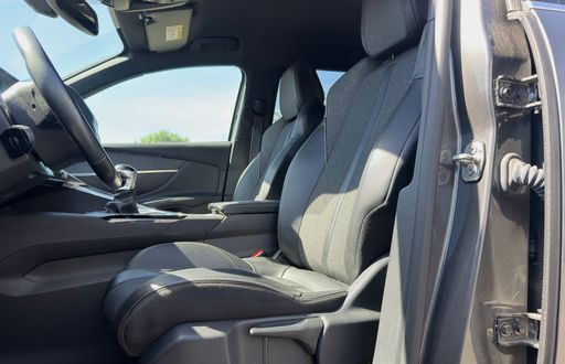Peugeot 5008 1.2 Pure Tech 130 - GT Line – 2019 – 83881 km – Essence – Boîte Manuelle — photo 4