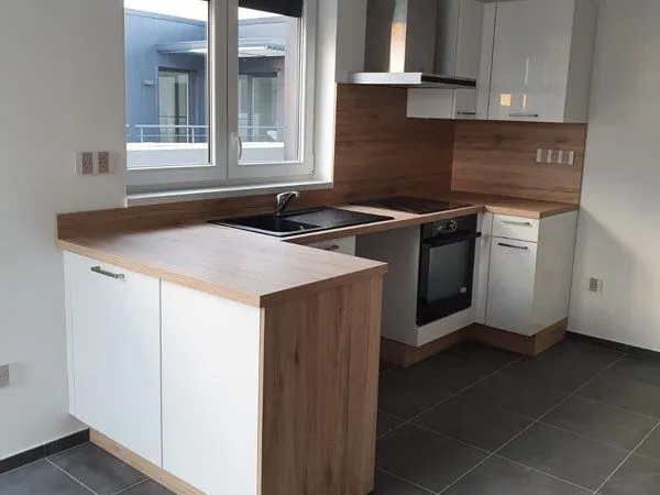 Location appartement attique
