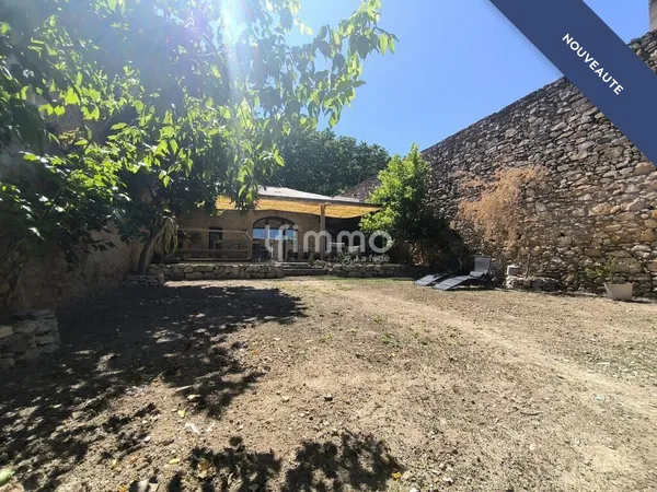 Fabrezan - Ensemble immobilier de caractère et fort potentiel