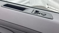 Peugeot E-Expert FOURGON Expert Asphalt Standard BlueHDi 145 S&S BVM6 — photo 19