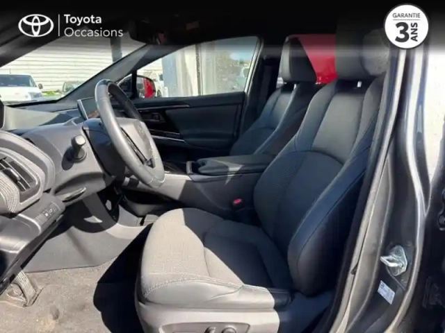 Toyota Bz4X 218ch 11kw origin awd — photo 11