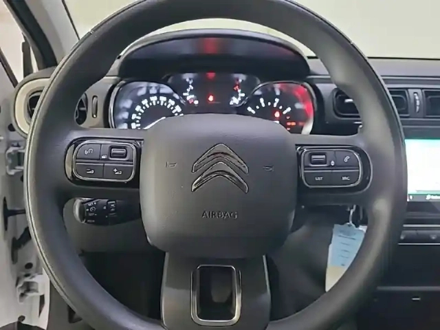 Citroën C3 bluehdi 100 s&amp;s bvm6 — photo 7