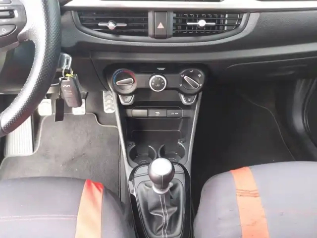 Kia Picanto 1.0 dpi 67ch bvm5 — photo 11