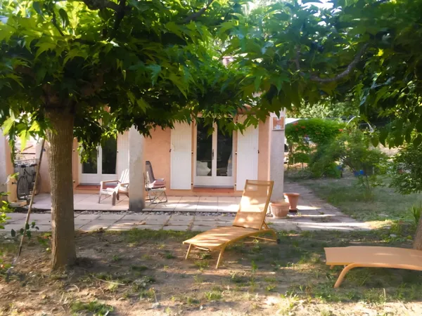 loue Jolie maison de campagne Provence 45m2 jardin proche DIGNE-LES-BAINS