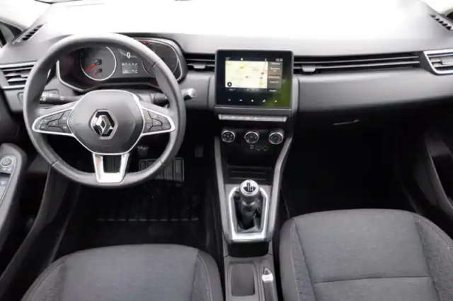 Renault Clio blue dci 85 — photo 9
