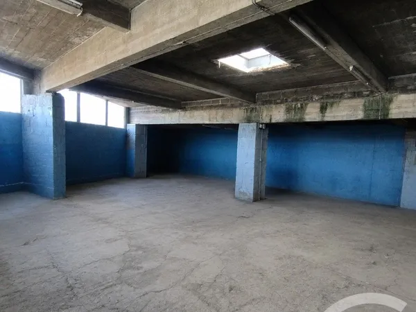 Box de stockage 246 m²