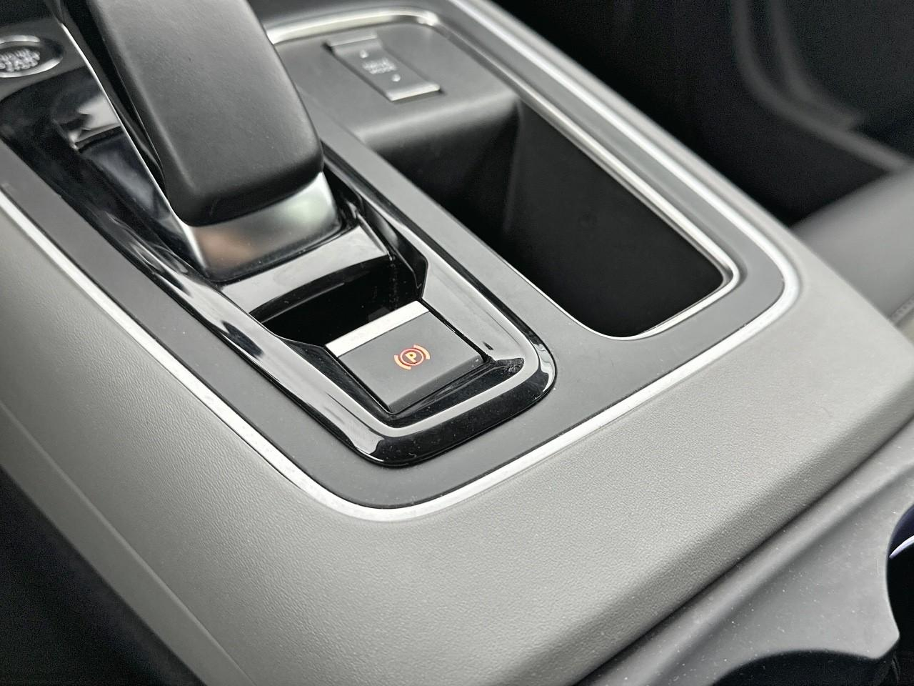 Citroën C5 Aircross hybride rechargeable 225 s&s e-eat8 feel — photo 28