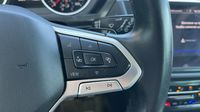 Volkswagen Tiguan 2.0 TDI 150ch Life Plus DSG7 — photo 25
