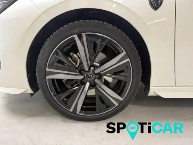 Peugeot 308 1.5 bluehdi 130ch s&amp;s gt pack eat8 — photo 11