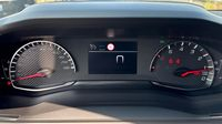 Peugeot 208 1.2 PureTech 75ch S&S Active Pack — photo 10
