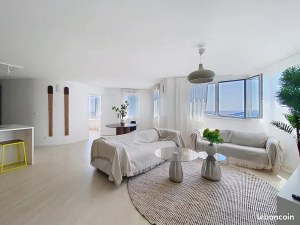 Rare : T5, 3ch de 98 m² au 20e étage de la Tour Panoramique, Lyon 9e