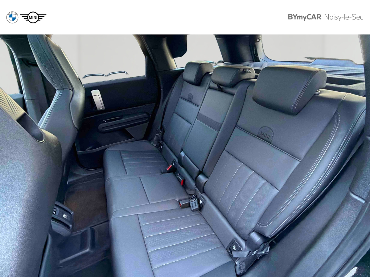 Mini Countryman E — photo 12