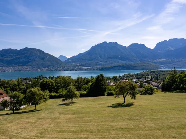 SEVRIER - Chalet d'exception avec vue panoramique