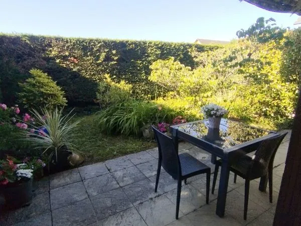 Appartement T4 + garage + jardin