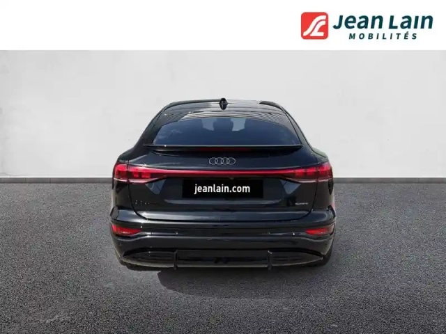 Audi E-Tron q6  sportback 428 ch 100 kwh quattro — photo 6