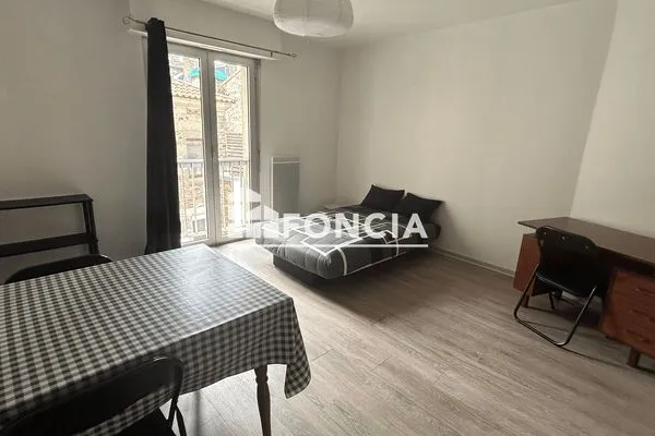 Studio 1 pièce 35 m²