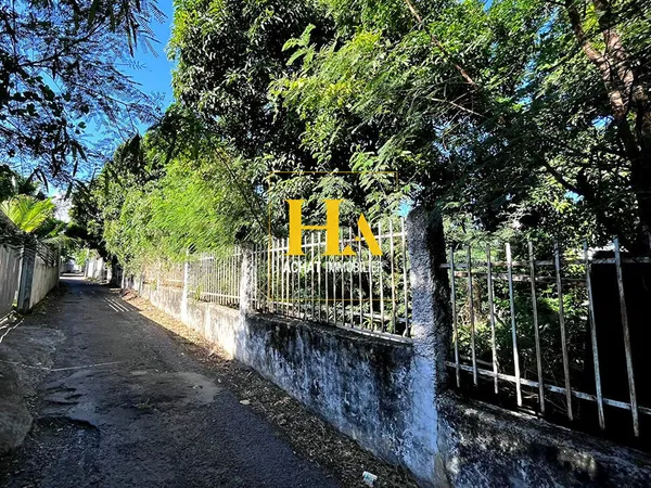 Terrain constructible 480 m² ? Ligne Paradis, Saint-Pierre